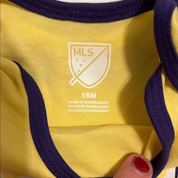 NWT Orlando FC Kids Onesie Set - Yellow, White, and Purple - 18 mo - Picture 5 of 7